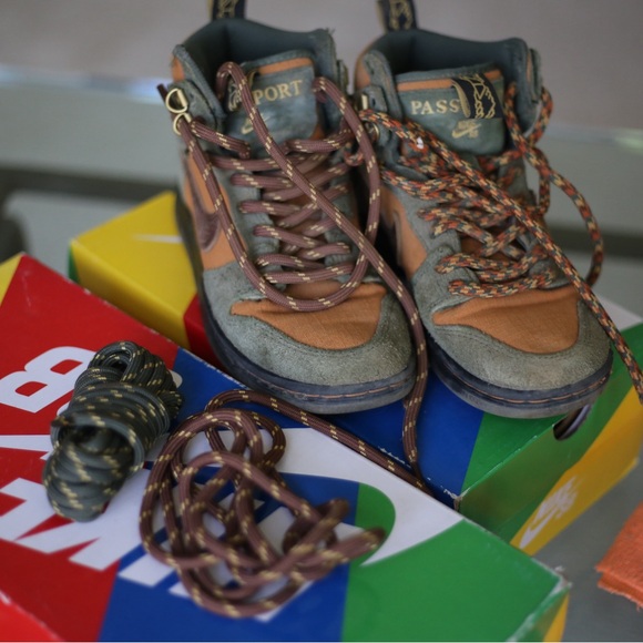 Nike SB High Pro Dunks Passport - SIZE 4.5/6 - Picture 6 of 9